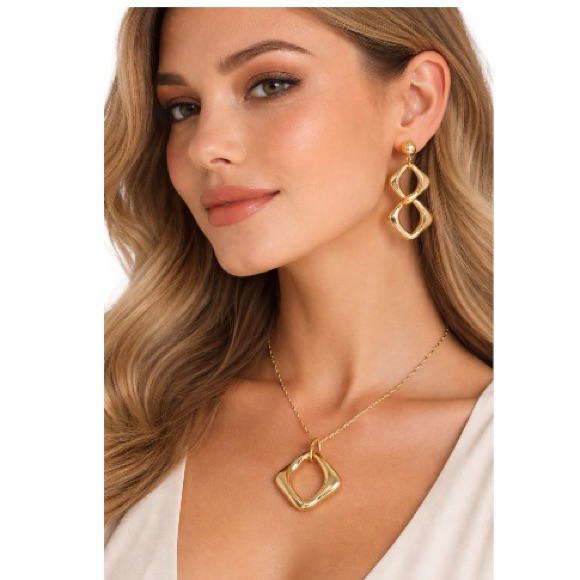 New Saachi Infinity Necklace And Earrings Set Retail 80 55$